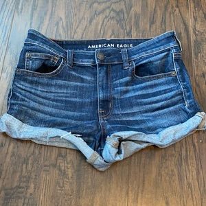 🌟AE Dark Wash Hi-Rise Shortie WILLTAKEANY OFFER🌟
